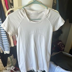 White lululemon short sleeve